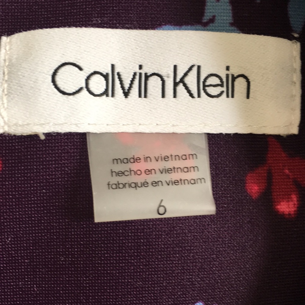 Calvin Klein - Picture 6 of 6